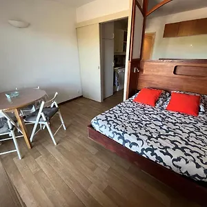  Appartement Meublé Sur Le Port De